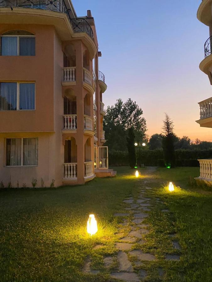 Hacienda Beach Complex- Nicoleta Apartment Sozopol Buitenkant foto